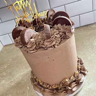 Signature Peanut Butter Cup Cake (Serves Up to 10-12)