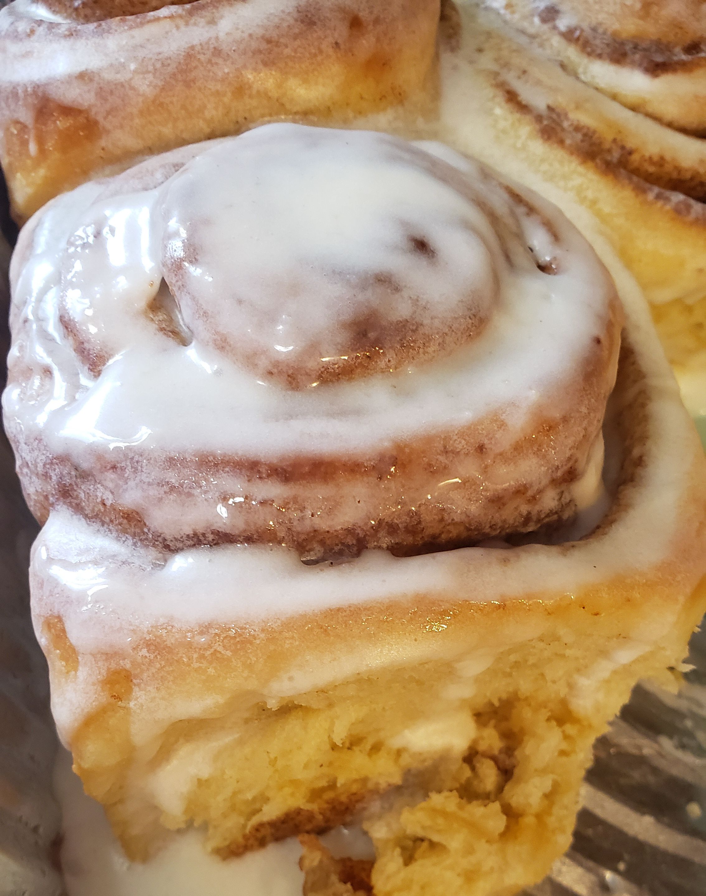 Cinnamon Roll Tray (1/2 Dz & 1Dozen - Pls Read Description)
