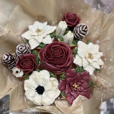 Christmas Collection Bouquet of 7 Cupcakes