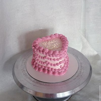 Custom 5in Cake 4-5 