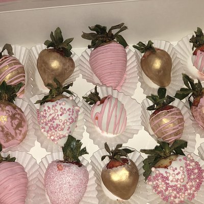 Chocolate Covered Strawberries Per Dozen