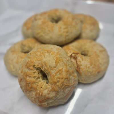 Asiago Sourdough Bagels 