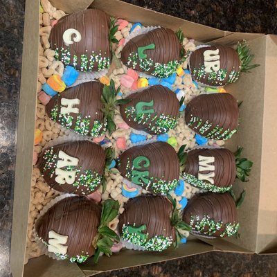 LUCKY Dozen