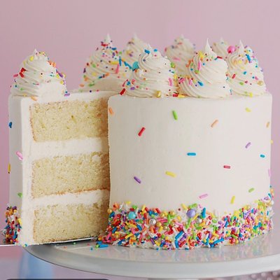 Simple Cake 30-35 Servings 