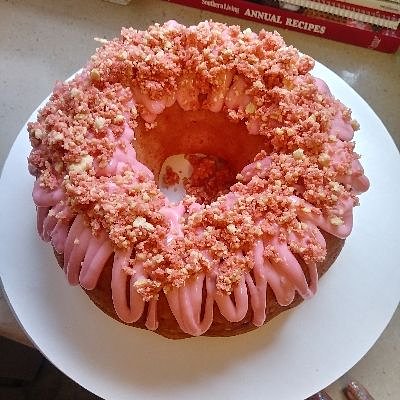 Strawberry Crunch Pound Cake