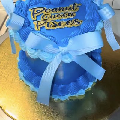 4" Cake