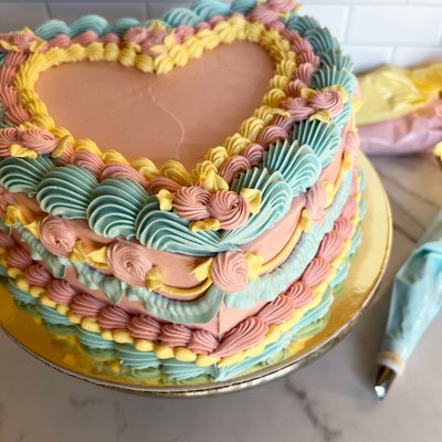 9” Custom Heart Cake