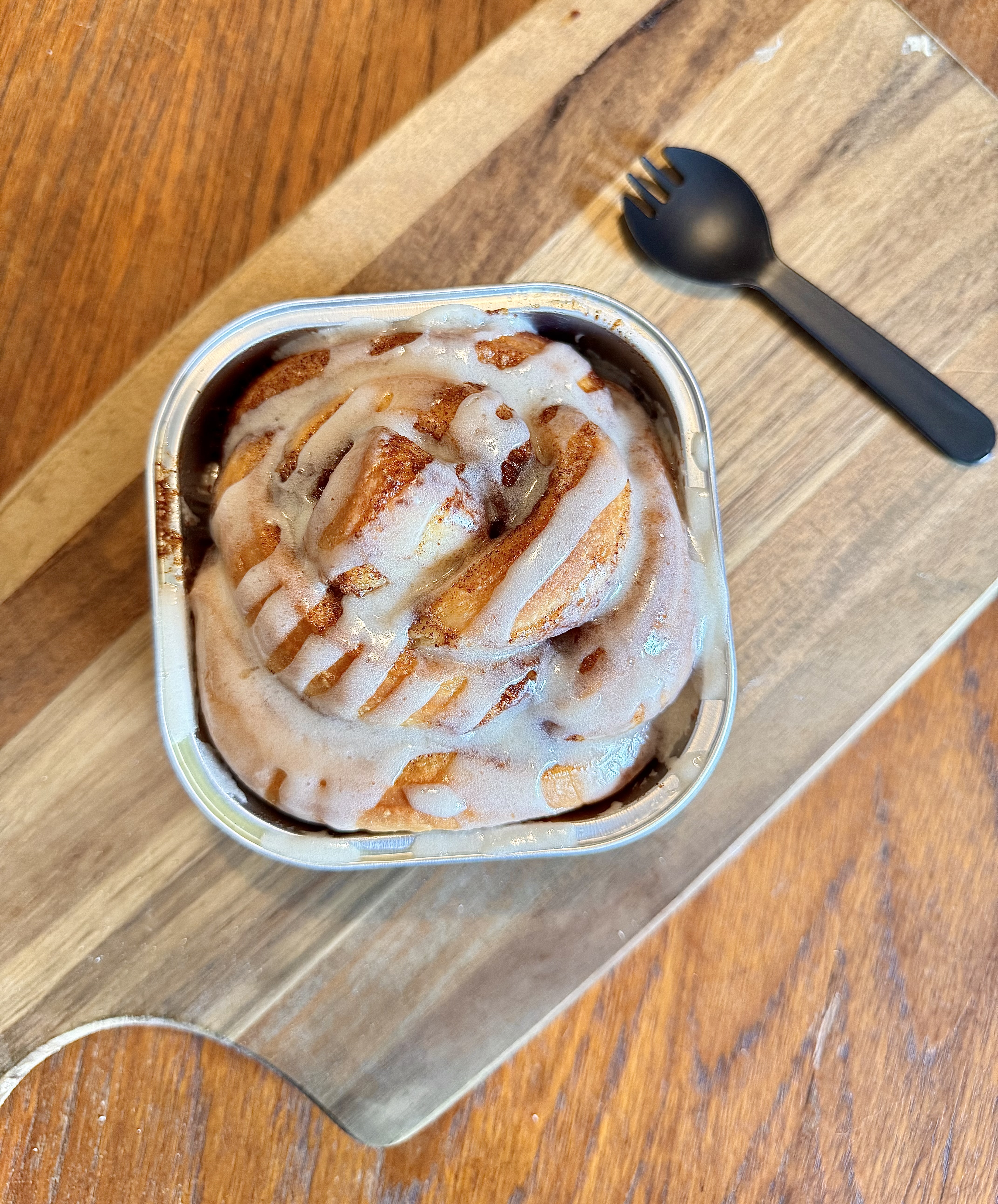 XL Single Cinnamon Roll