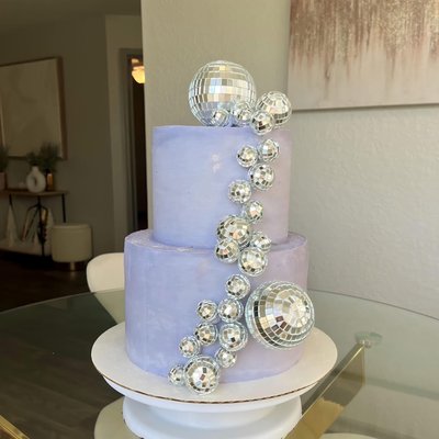 Standard Two Tier ~ serves up to 45