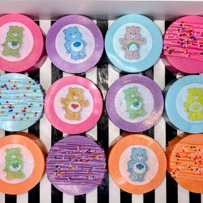 12 Chocolate Covered Oreos