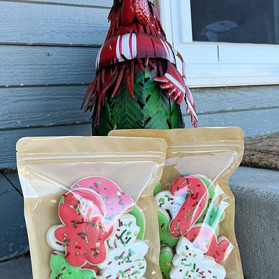 Fun Decorated Cookies 💚❤️☃️🎄