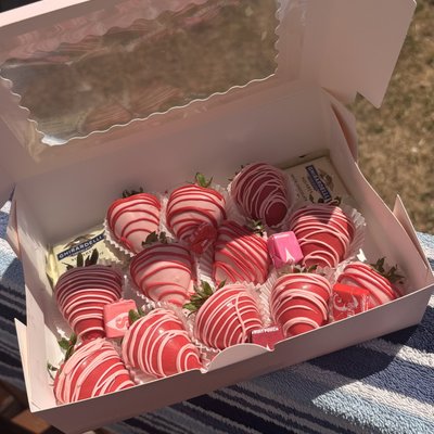 12 Count Chocolate Covered  Strawberries 