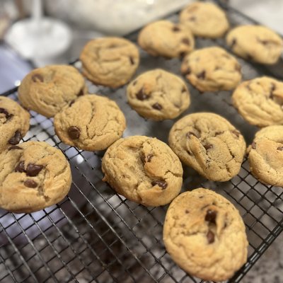 Sourdough & Browned Butter Chocolate Chip Cookies- 1 Dozen