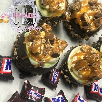 Turtle Cheesecake Stuffed 