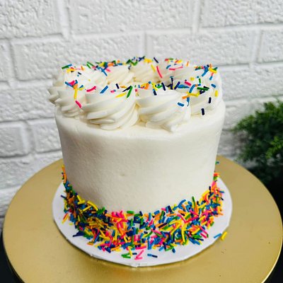 Case Cakes