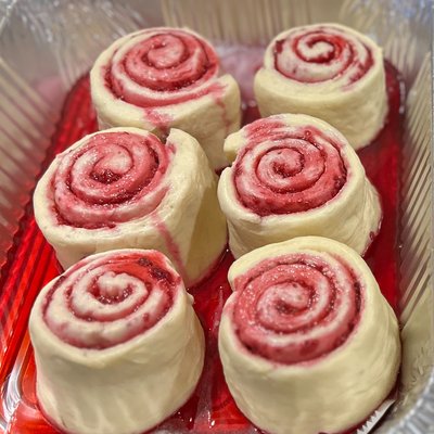 Lemon Raspberry Sweet Rolls 