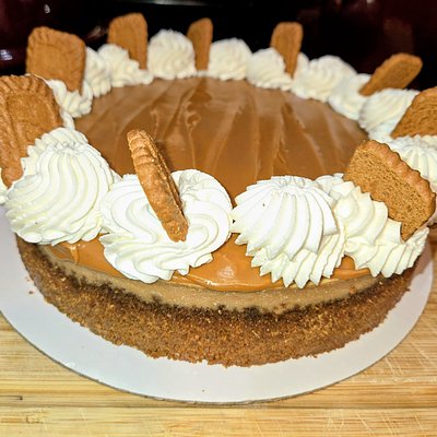 9" Biscoff Cheesecake 