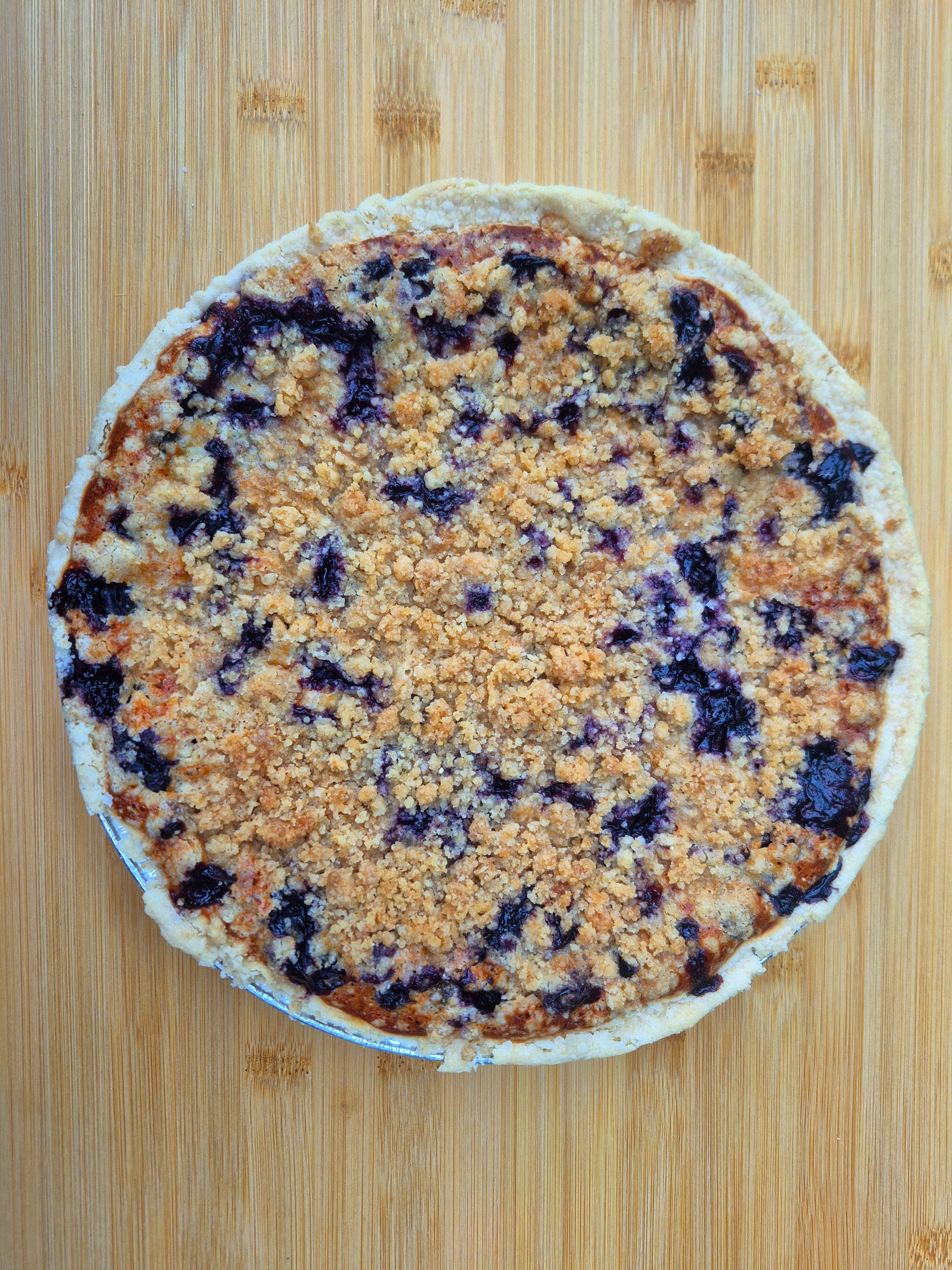 Gluten-free Blueberry Crumble Pie 