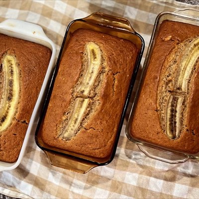 Brown Butter White Choc Chip Banana Bread 