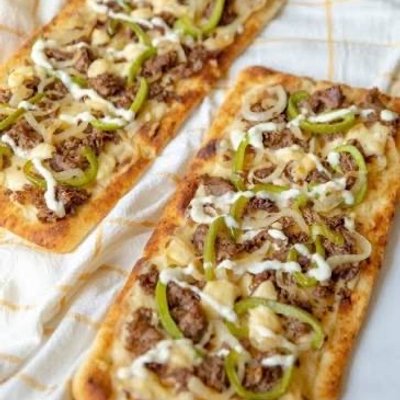 Philly Cheesesteak Flatbread 