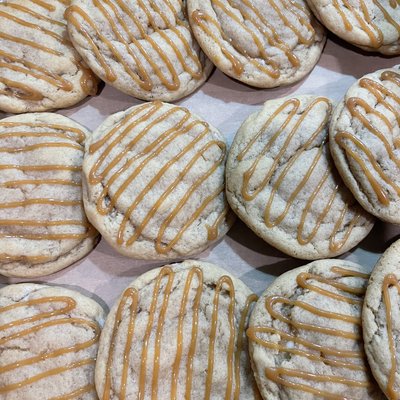 Caramel Cheesecake Cookies 