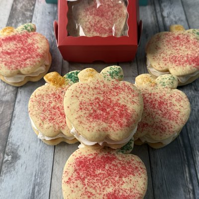 Buttercream Sandwich Cookie