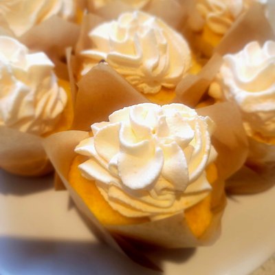 Orange Blossom Cupcake