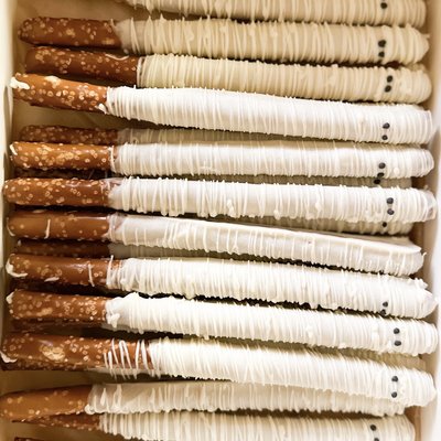 Pretzel Rods
