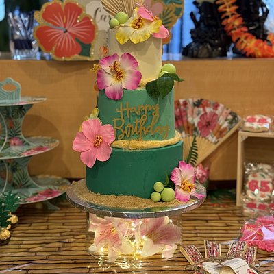 Wedding-Style Cakes
