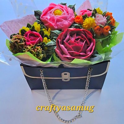 4ct Cupcake Purse Bouquet 