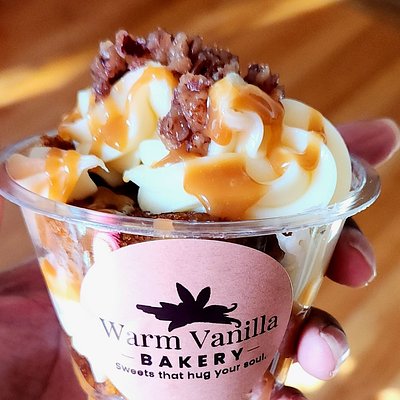 October's FotM: Caramel Pecan Pumpkin Cake 