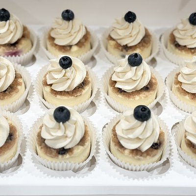 Lemon Blueberry Crumble Minis