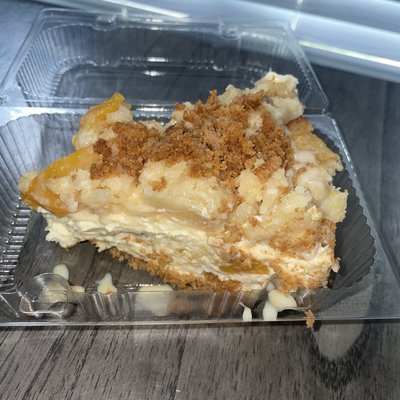 Peach Cobbler Cheesecake 
