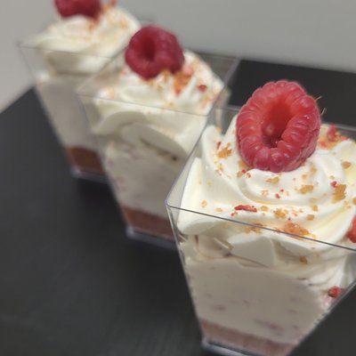 Raspberry Cheesecake Shooters 