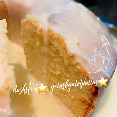 White chocolate Vanilla Butter Cream Pound Cake 
