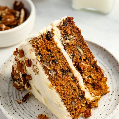 9-inch 2-layer Carrot Cake