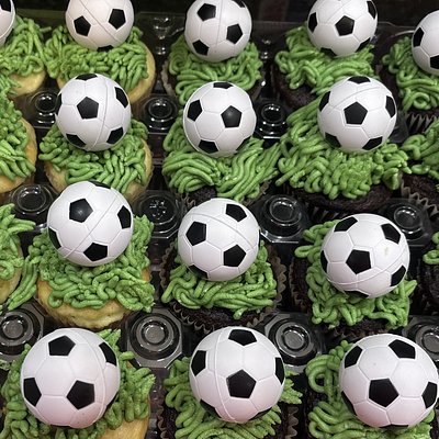 Soccer Cupcakes 
