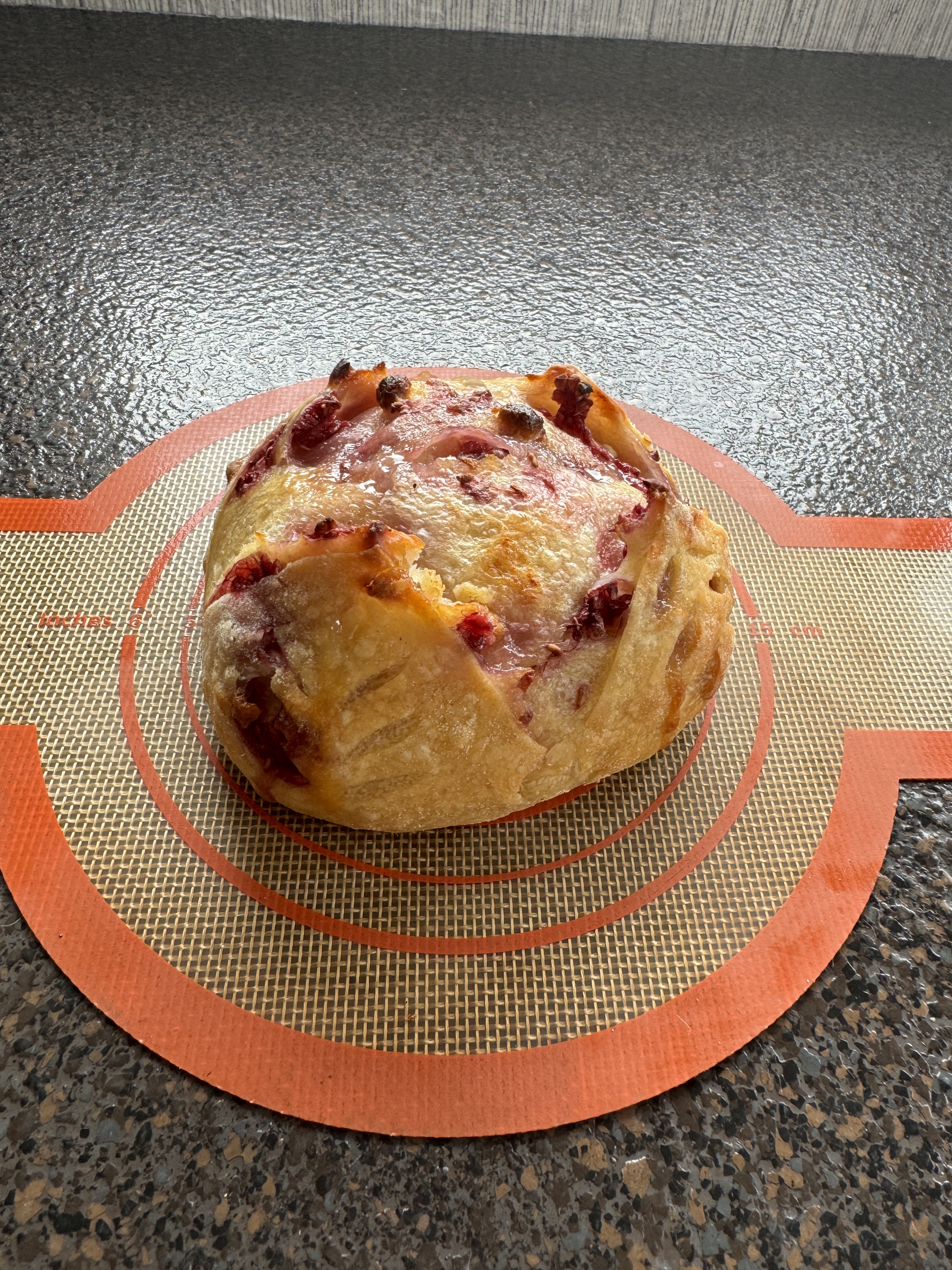 Raspberry White Chocolate 10”