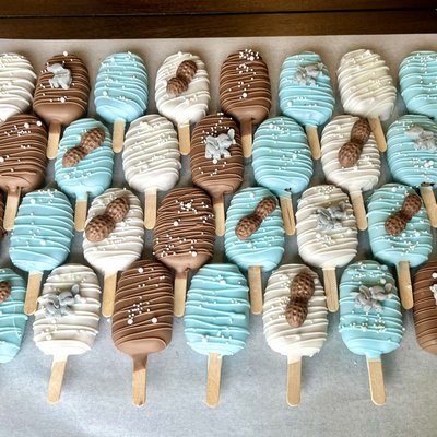 Cake Popsicles