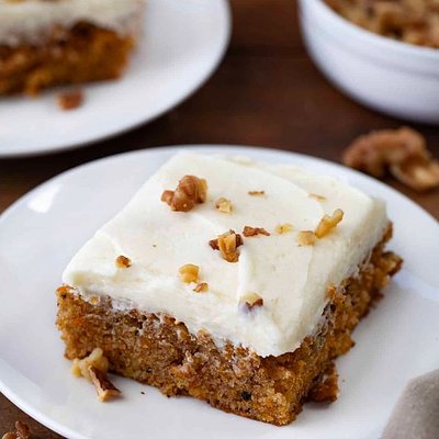 Carrot Cake Bars (8x8)