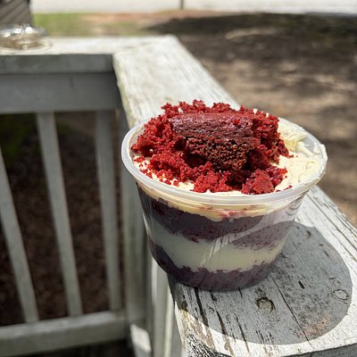 Red Velvet Cheesecake 