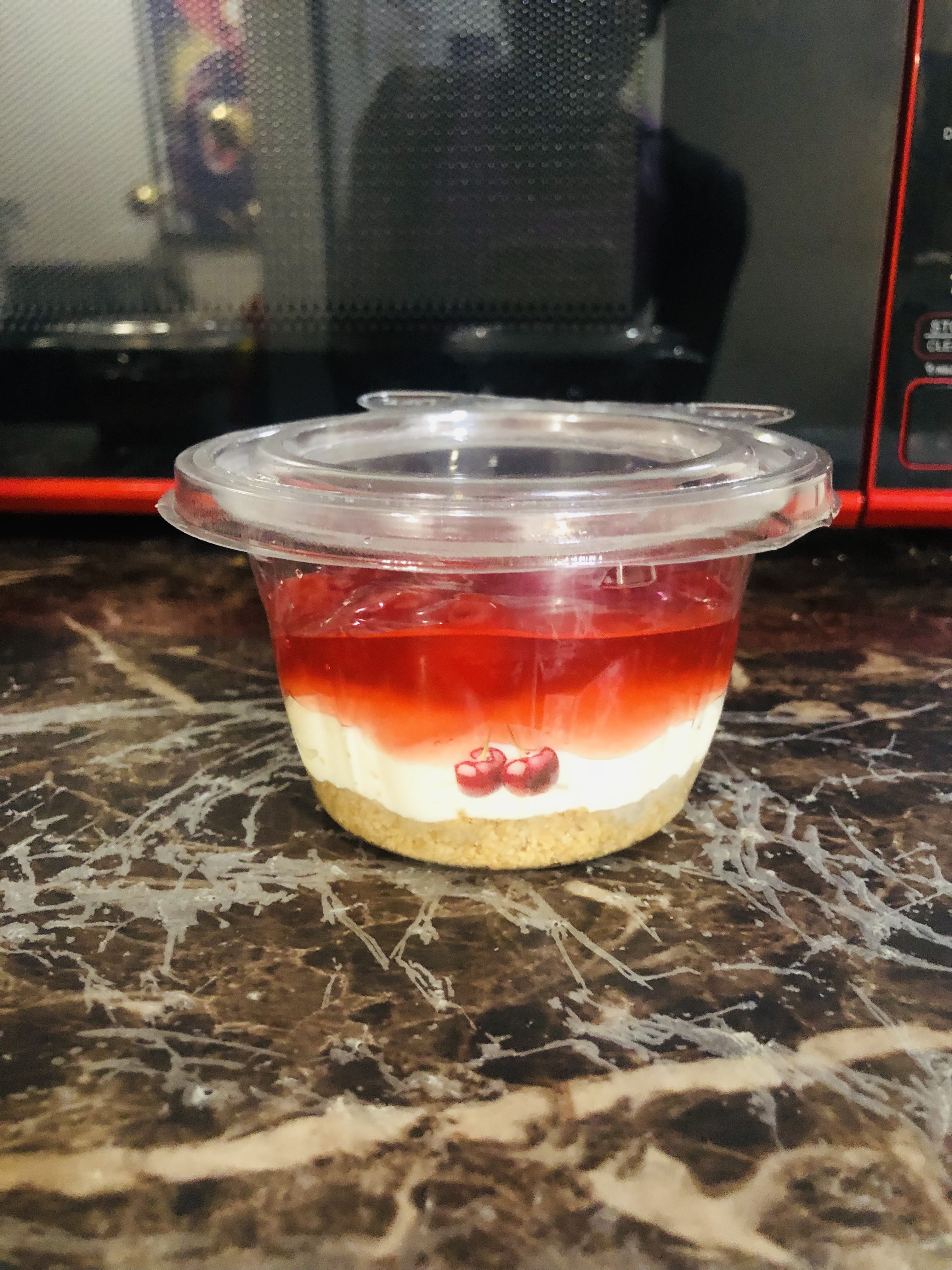 CHERRY CHEESECAKE DELITE 4oz CUP