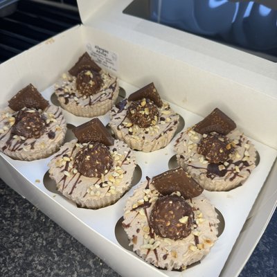 Mini Ferror Roche Cheesecakes (Box of 6)