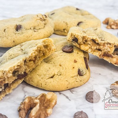 Thick-and-Chewy Chocolate Chip Walnut Cookies (dozen)