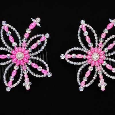 🌸 PANAMANIAN TEMBLEQUES – Pink & Iridescent