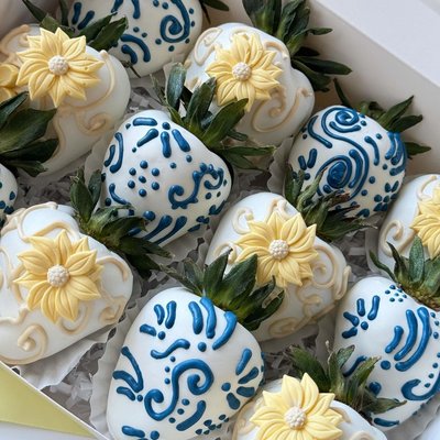 Luxury Strawberries 