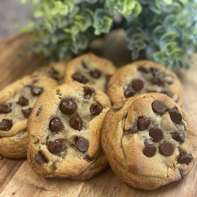 Chocolate Chip Cookies (6)