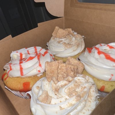 Cinnamon Toast Crunch Cupcakes