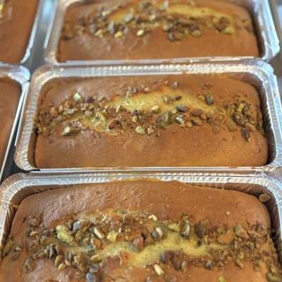 Pistachio Cake 