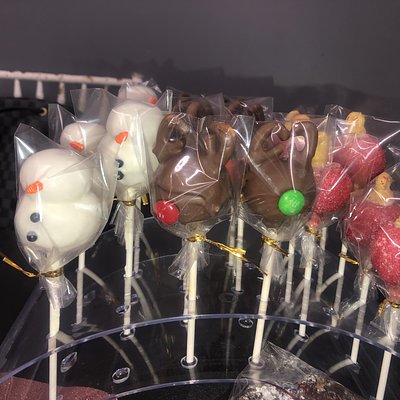 Speacialty Cake Pops